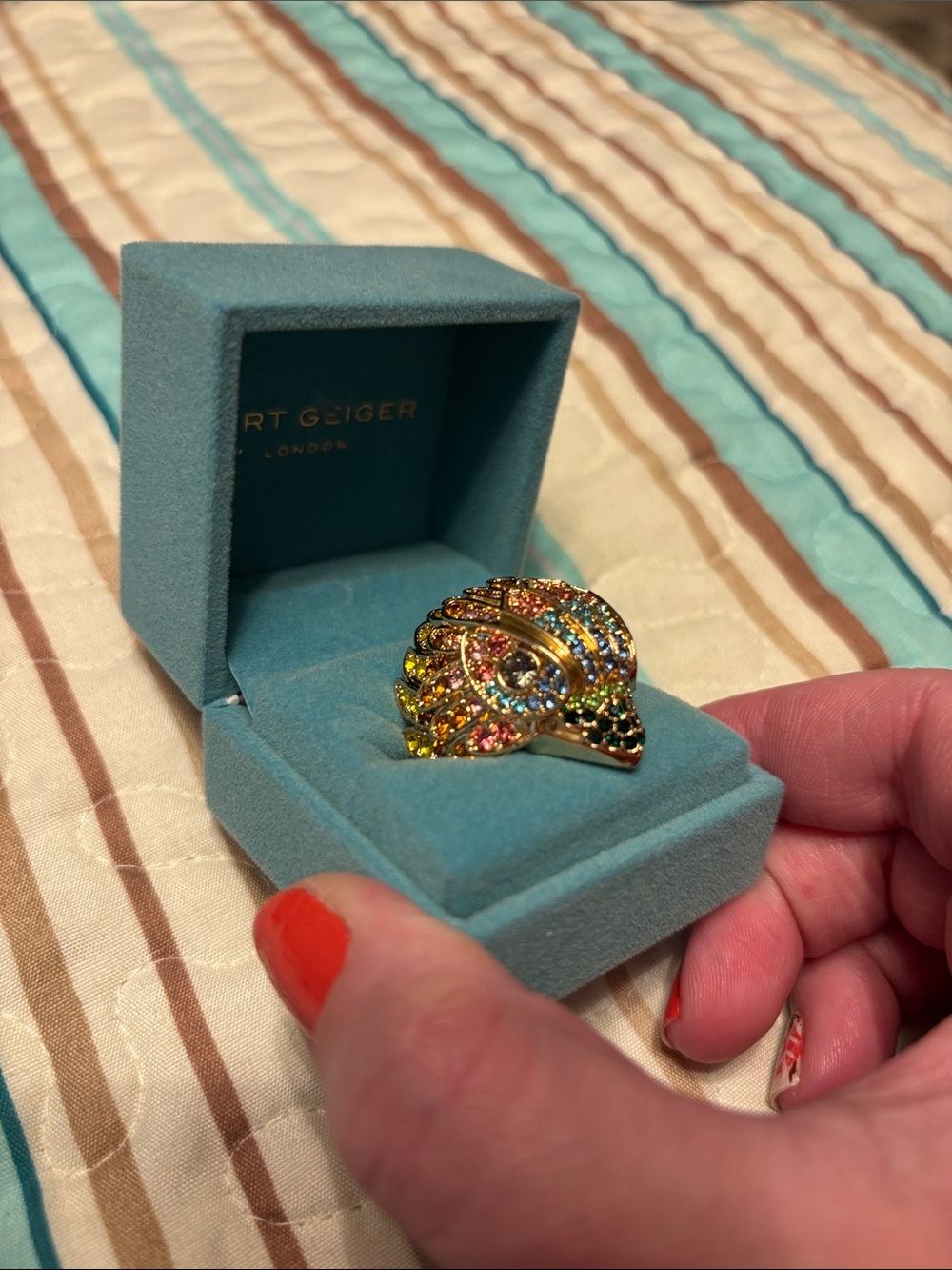 Kurt Geiger Multicolored Vibrant Eagle Crystal Ring Size 9